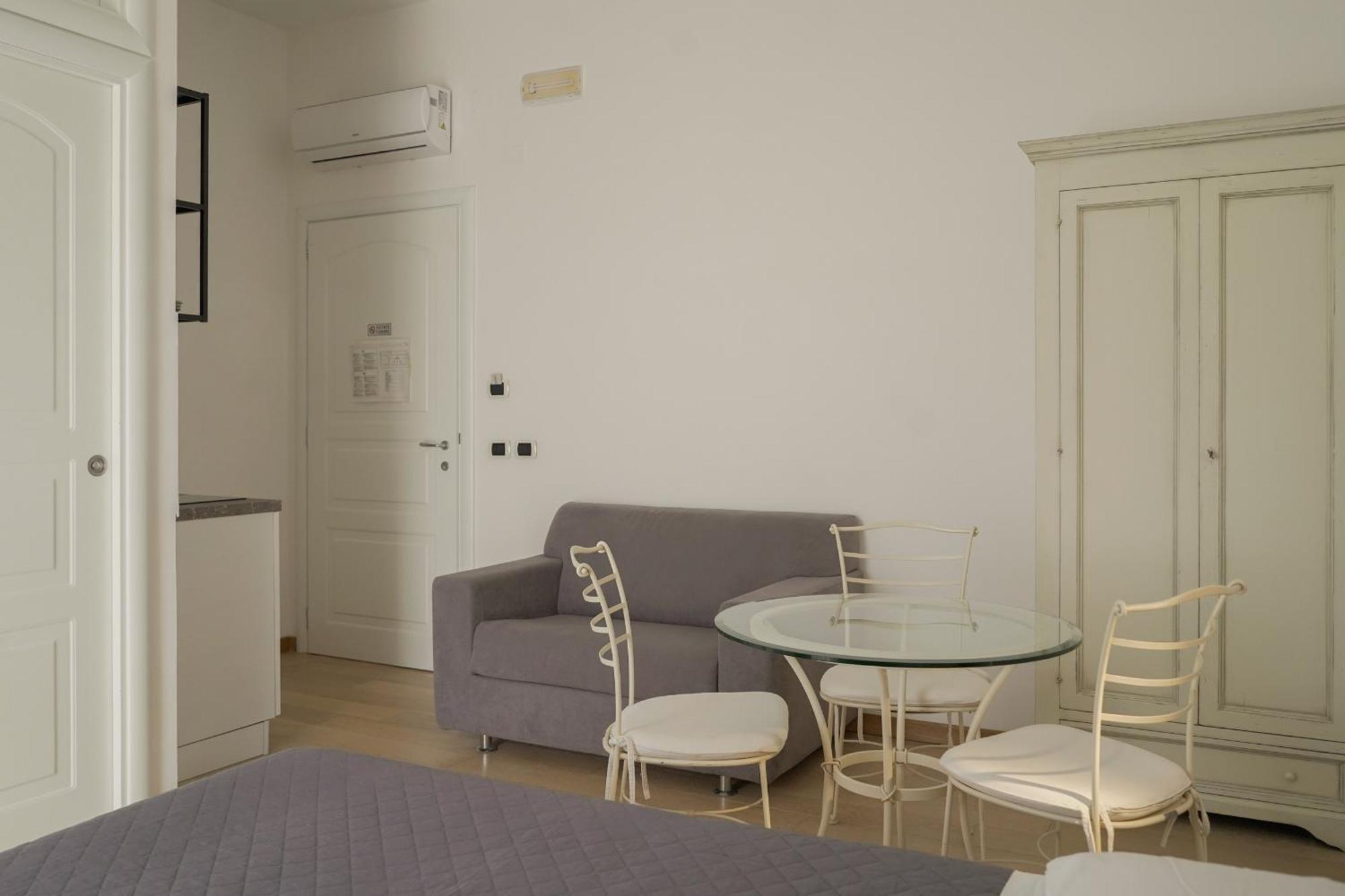Terra Di Vento Bed and Breakfast Montecorvino Pugliano Εξωτερικό φωτογραφία