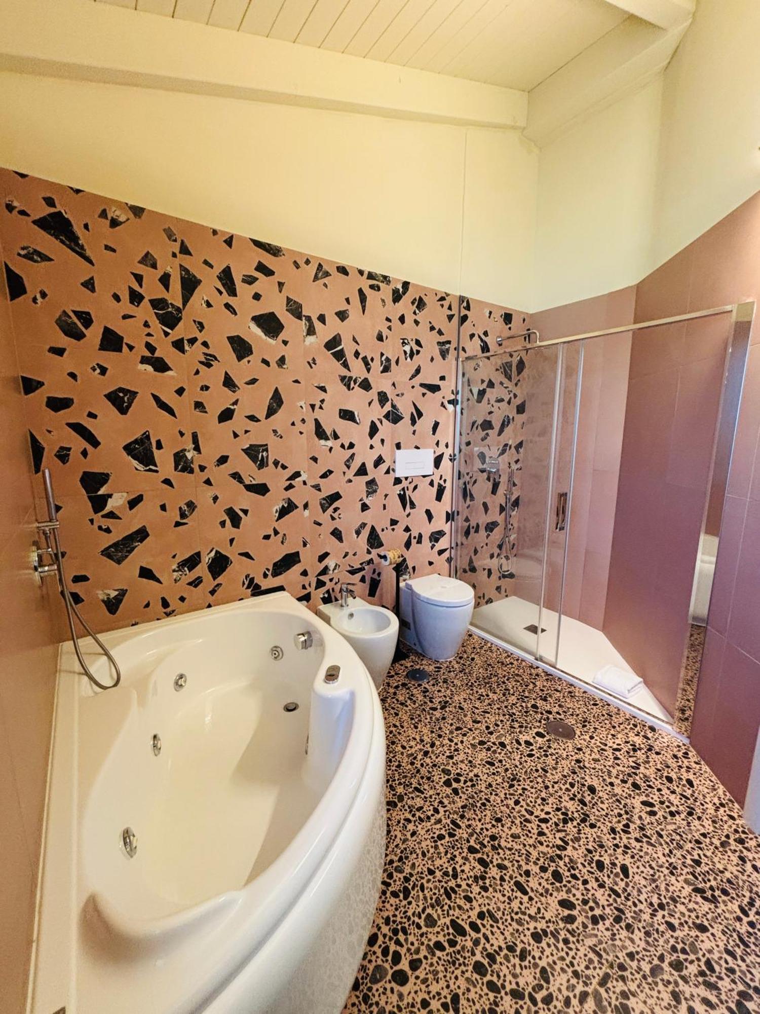 Terra Di Vento Bed and Breakfast Montecorvino Pugliano Εξωτερικό φωτογραφία